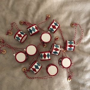 Malieg drum ornaments